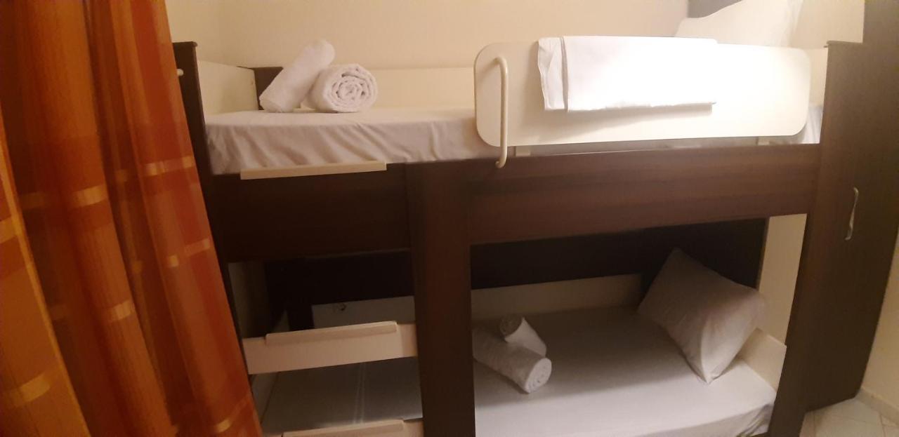 Stathoris Deluxe Apartment Néa Péramos المظهر الخارجي الصورة