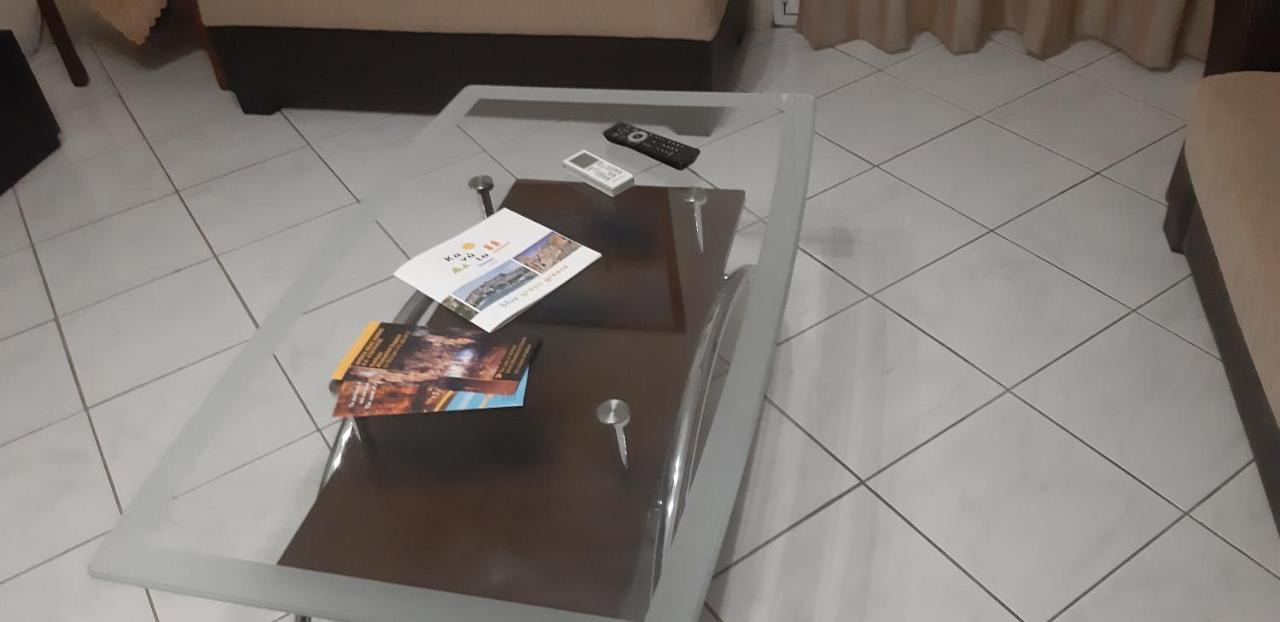 Stathoris Deluxe Apartment Néa Péramos المظهر الخارجي الصورة