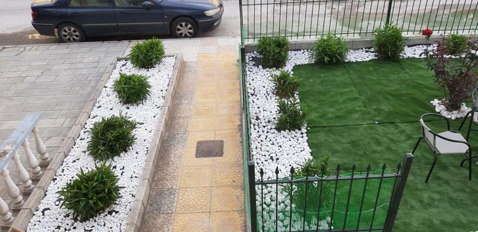 Stathoris Deluxe Apartment Néa Péramos المظهر الخارجي الصورة